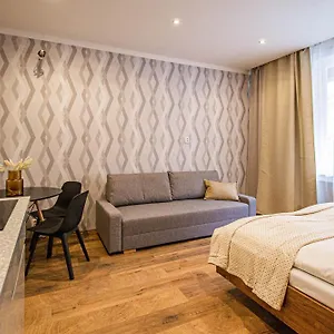 https://cozy-studio-in-the-main-city-center.praguehotelsweb.com